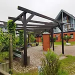 2 Im Haus Am Mit Terrasse Und Wintergarten Sellin (Rugen)