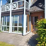 2 Im Haus Am Mit Terrasse Und Wintergarten Apartament