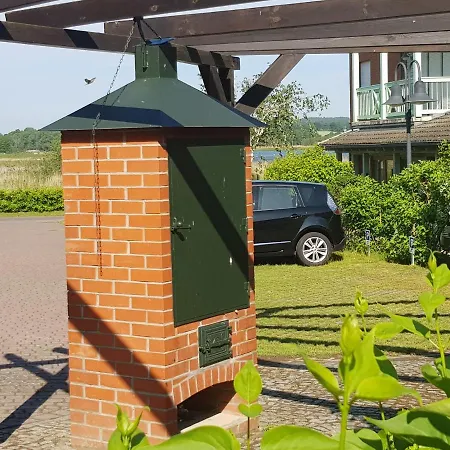 2 Im Haus Am Mit Terrasse Und Wintergarten *